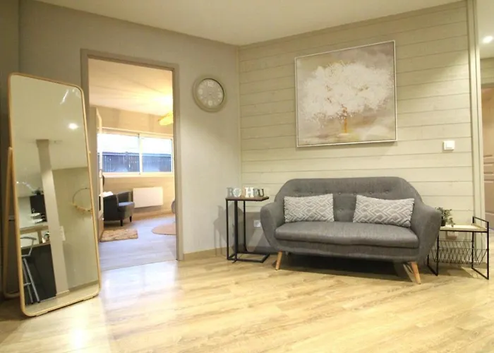 Gite, Maison Chaleureuse *